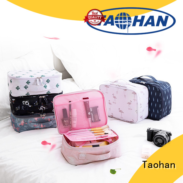 pvc makeup kit pouch factory for woman