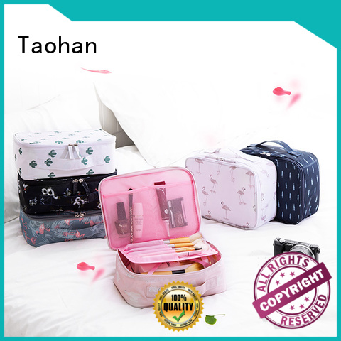 Custom cosmetic travelling small makeup bag Taohan felt