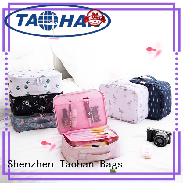 Quality Taohan Brand travelling small makeup bag