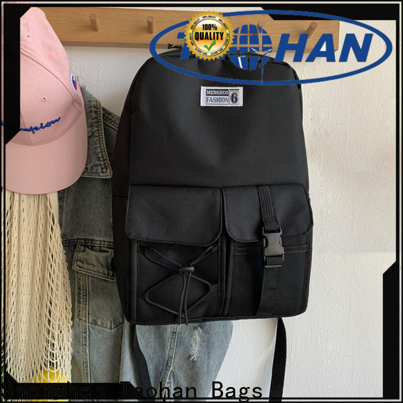 molded tool bag design for outdoor