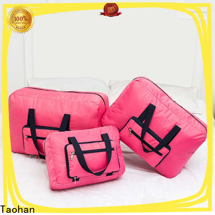 quality mens wash bag personalized for trip