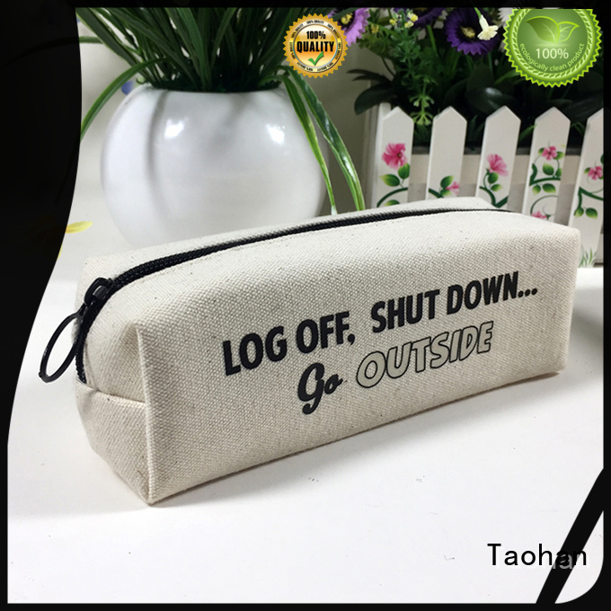 plastic cosmetic bag with good price for household